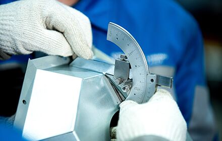 Push-down Automatic Panel Bending Machine BDC-2500 - SENFENG USA